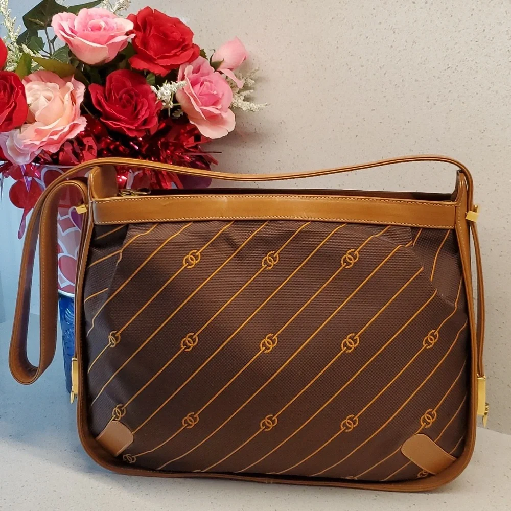 RARE GUCCI Canvas-Leather crossbody bag